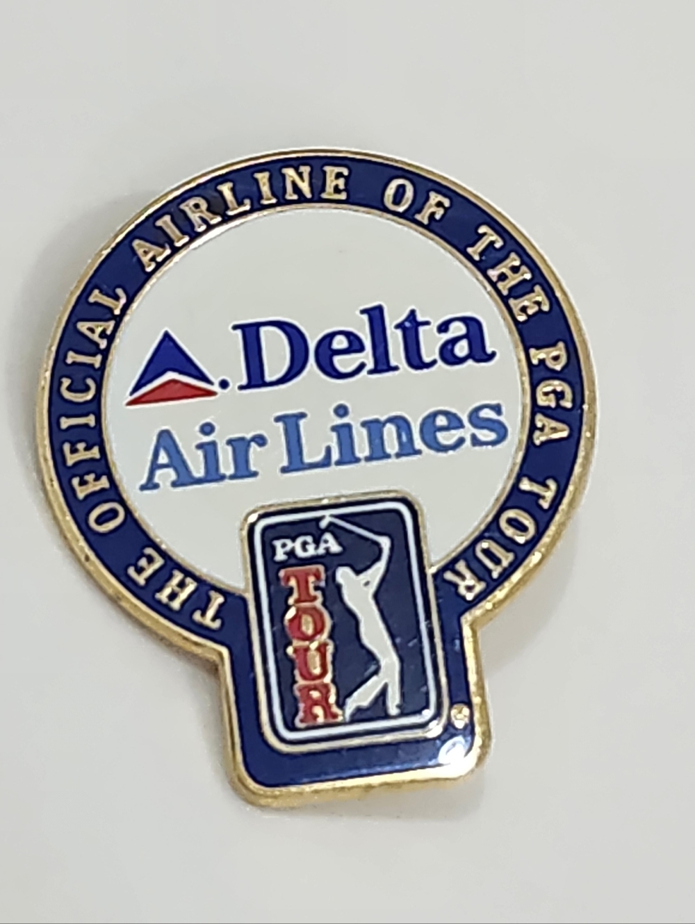 1998 Delta Airlines The Official Airlines Of The PGA Tour Lapel Pin